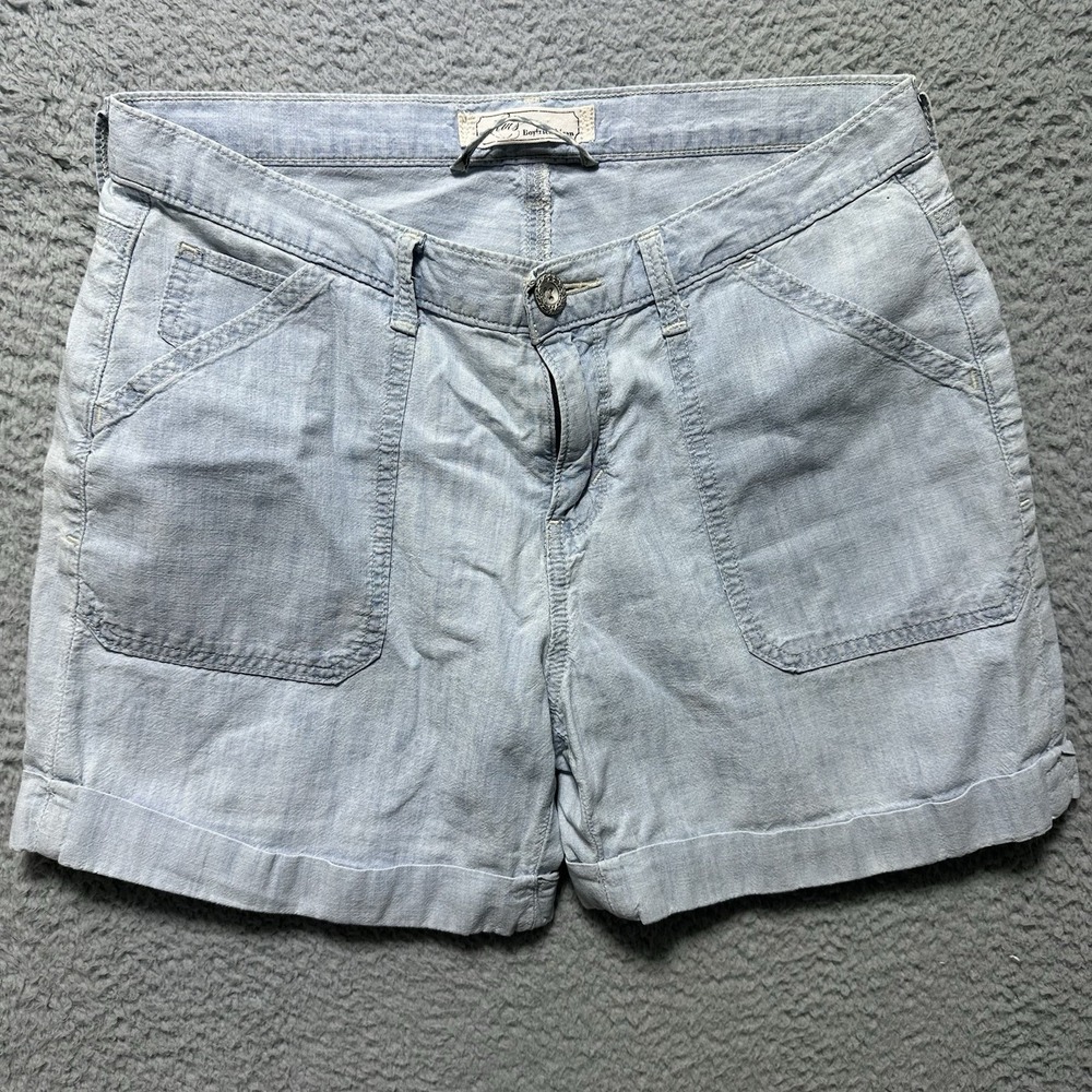 Women's Levi's Light Wash Cuffed Denim Boyfriend Jean Hot Mini Shorts Size 4 x 4